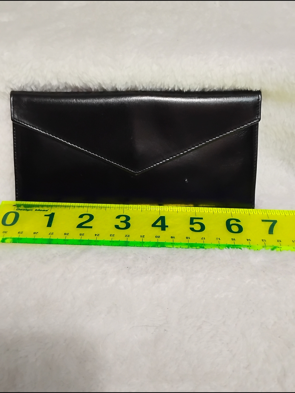 Vintage Gucci Leather " Hand of Gucci"  Clasp Wallet  Circa 1970s - Picture 13 of 15